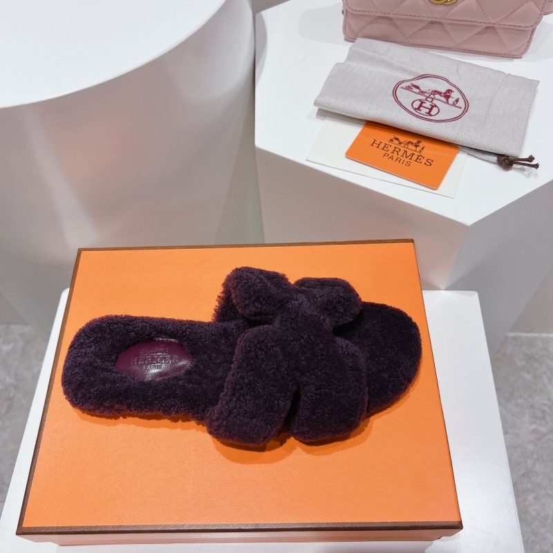 Hermes Slippers